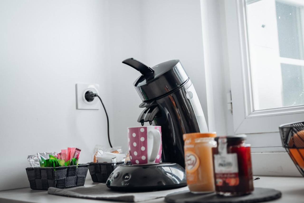 Appartement Neuf, Moderne Et Confortable! Ernee ภายนอก รูปภาพ
